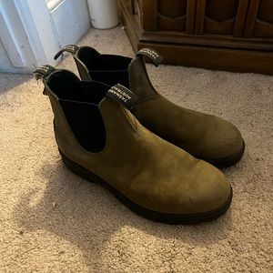 Blundstone Men’s 10 Classic Chelsea Boot- Green Suede